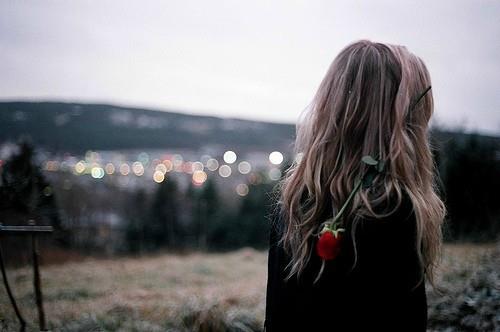 面对跌宕起伏，我们必须摆正头脑