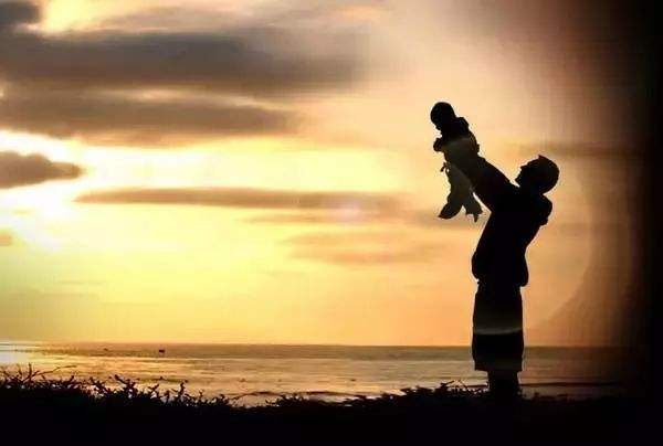 父爱如山 表达父爱的感人句子