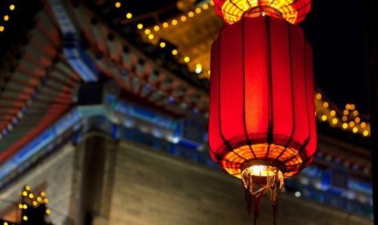 40.没有钱不烦人，钱不嚣张，生活不轻松，知足是最好的，很多幸福，更少的麻烦，健康永远伴随着你，和平笼罩，友好的拥抱，亲情，紫色的空气，命运缠绵，新的一年还未到，祝福早到。新年快乐2018！