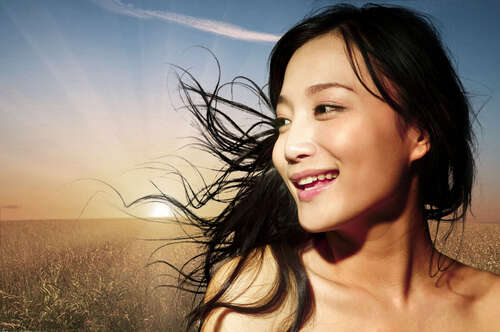 100.生活应该浪费在自己喜欢的东西上，即使它真的浪费了。