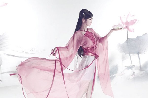 17.翻阅秋日的水，只是发现自己回头一笑，万事万物总是短暂的，沉重的节奏带来了离别的节奏，在青春的光明岁月中，歌唱了几场亲切的相遇并互相认识。