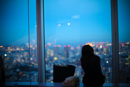 20.悲伤，孤独，悲伤，执着，坚决，不能放手，这是不死的心...