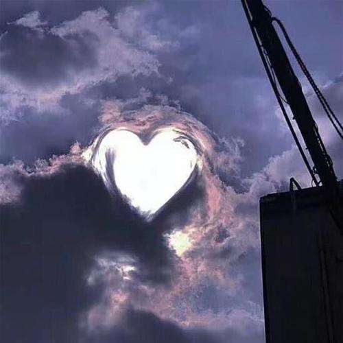 扎到心痛流血的句子 2