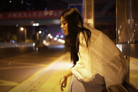 11.如果您想要坚定不移的友谊，则必须首先学会快乐。