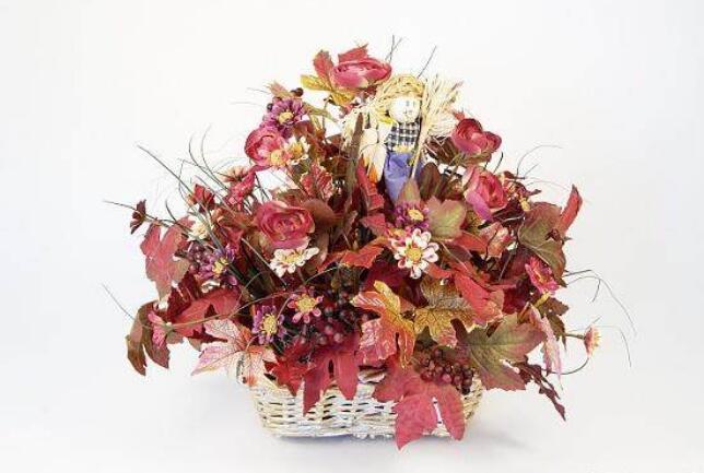 10.之后，每次我谈论您时，我都会笑起来掩盖我内心深处的悲伤和悲伤。