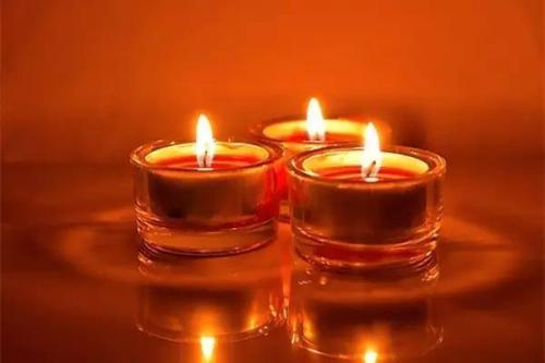 怀念亲人逝世的诗句 1