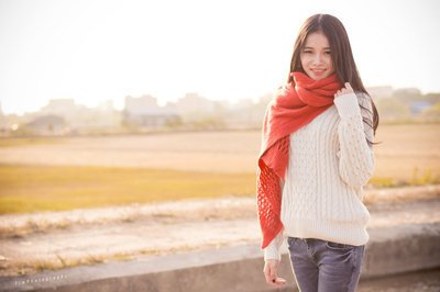 14.微笑是一种国际礼仪，可以充分体现一个人的热情，修养和魅力！