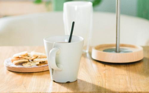 12.成为美食家和无忧无虑的人，成为一个无所顾忌的白痴。