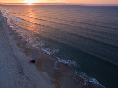  10.温暖的祝福在我心中燃烧；希望的微笑承载着我无限的感情。