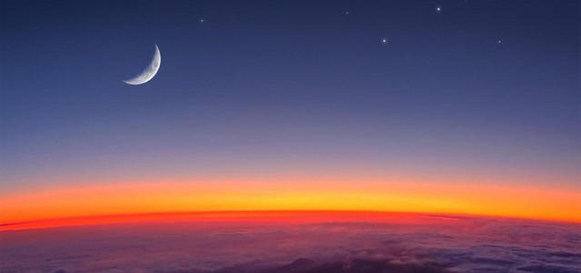 描述夜空的句子