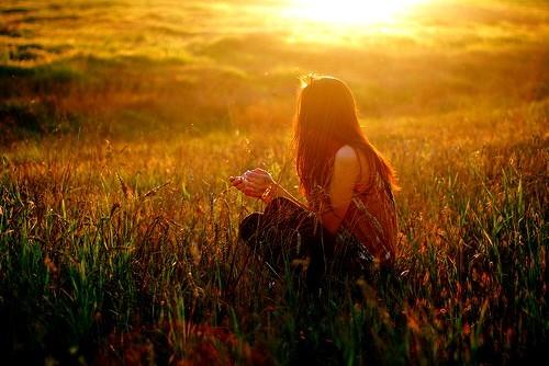 11.我知道我会忘记你的，没有悲伤，没有期望，只是知道。