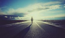 生活简单就迷人，人心简单就幸福