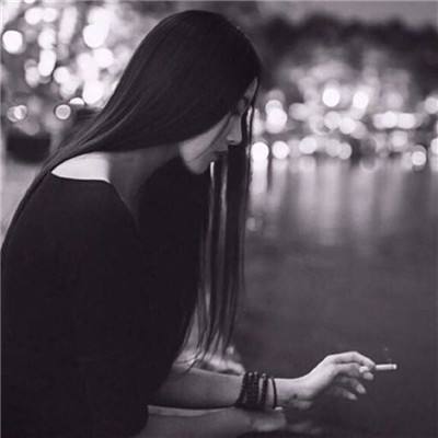 在感情心酸个性签名 1