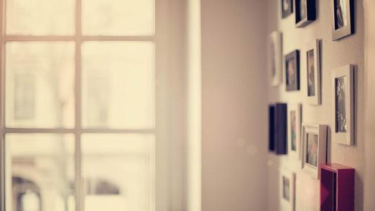 13.黄昏时，您收集早晨散落的所有物品；羊群回到棚屋，孩子回到母亲那里。