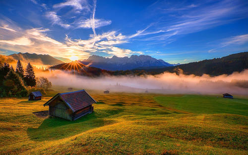 10.身体健康，心理健康和文化健康始终伴随着我成长，并让我在成功的道路上勇往直前。