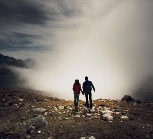 11.力争必然，放任自流，不要后悔，一切都是最好的安排，努力工作，从容面对一切，每天都迎接最好的。