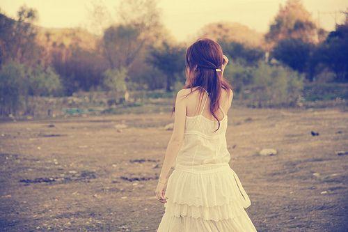 16.祝您生活中遇到的人全都是肉和酒，不要抱怨，不参与，喝酒时唱歌，就像玩耍一样。