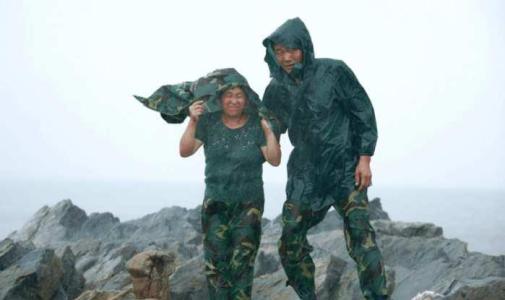 关于夫妻在同一条船上的句子2