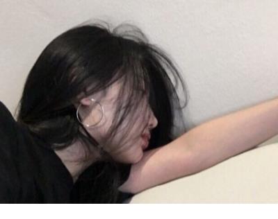 12.有些损失注定要注定，有些命运将永远不会结果。如果您爱一个人，那么您不一定拥有它。如果您有某人，您必须很好地爱她。