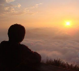 10.普林尼曾经说过：在希望和失望的对决中，如果你有勇气和决心握住自己的双手，胜利就必须属于希望。确实，生活需要这种毅力和永不放弃的精神。