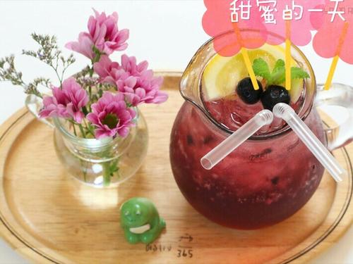 10.世界上最糟糕的事情是美食家有胃病。