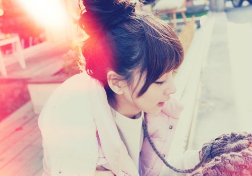 伤心的谈话图片