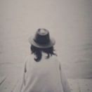 9.我有两个苹果。有人问我要一个，但我不给。如此多的人上前询问您是否还有苹果。你怎么这么小气但是所有的苹果都是我的。