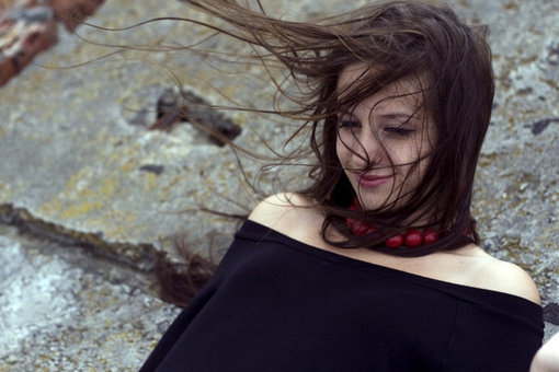 关于他人的经典言论必须评论第一期1