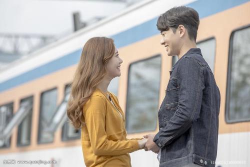 12.给您的承诺，即使重复了数千次，我也将永远与您同在。