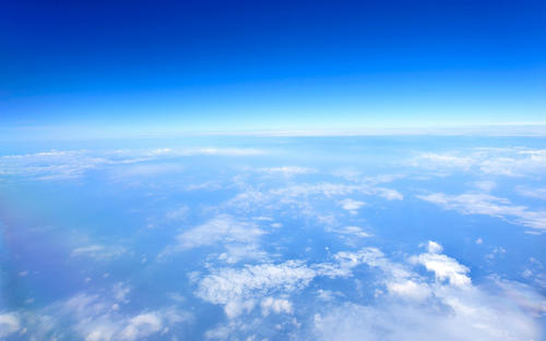 11.它是黑暗中的烛光，为您点亮光明和未来！