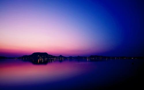 12.不要总是对最亲近的人冷眼和指责。从现在开始，要宽容和理解。让我们给父母一个和平的老年！