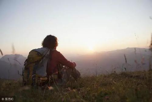 19.对极限的失望似乎立即消灭了所有热情。