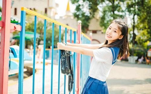 10.你是一个有毅力和毅力的人。我非常佩服你！