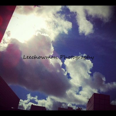 9.周末聚会，永远不要停止开心的行动：（www.lz13.cn）行动起来，踏入麻烦的脚下；扭腰，拥抱好运；摇摇头，所有的悲伤都会消失。牵手，爱与你同行。祝您这个周末玩得开心，数一数旅途轻松！