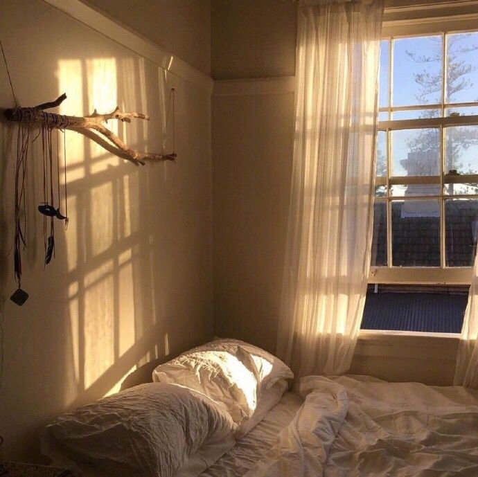 9.我无法用一千句话对您表示感谢,并且对您的祝福在百万年的老师中不会改变,祝您一切顺利!