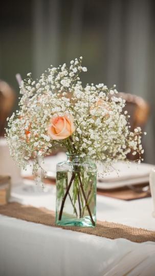 12.感到父亲在昏暗中的照顾，柔和的风抬起了窗玻璃。