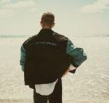 10.我一直尽力做好每一项工作，但这一切都让我感到不寒而栗。