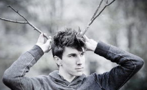 9.工作进展不顺利。像一只废弃的蚱hopper。这是学校对待新移民和老人的方式。一切都是有利可图的。工作环境实在令人不寒而栗。