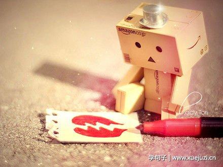 10. [一次，我一直不愿转身，因为我知道转身是永远的。有一天，如果我转身，那我给你最美丽的一瞥。有一次，我一直在想，今生我绝对不会和你在一起，因为爱你是真的。有一天，当所有的美好希望最终变成一片空白时，整个人就像被清空了身体，漂浮在世界上，不知道最终会在哪里漂泊。 】