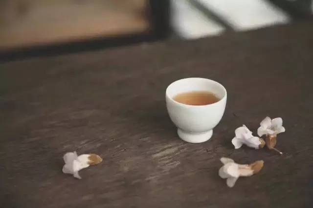 关于茶的审美句子1