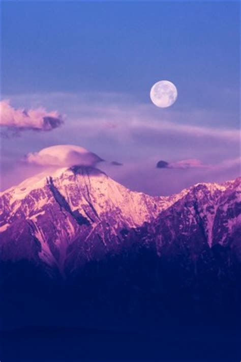 12.母亲是使死亡之神屈服的唯一力量。