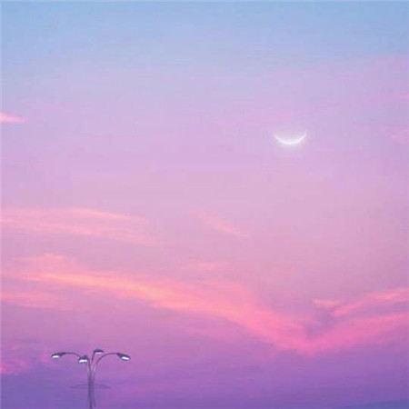 11.岁月流逝，留下无数的斑点，悲伤，叹息，但无非是繁华，朴实，是享受生活的最高境界，是通透生活的智慧的结晶。