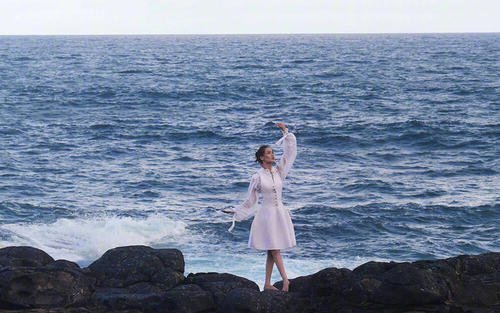 11.我深深地把你藏在心里。