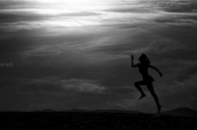 11.您给了我机会，我看到了希望，但我再次感到失望。等待是痛苦的。时间长了会慢慢抹去我想要的美丽，但即使我感到失望，我仍然必须等待。 ，很伤心，这就是价格。我不会再问您任何机会了，因为我害怕等待。