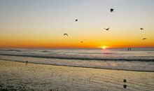 有关让人开心的句子