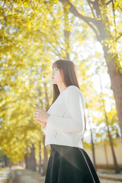 QQ空间谈论悲伤的句子