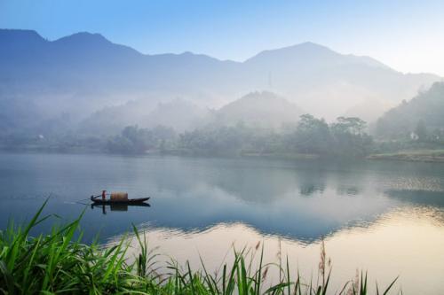 11.生活就像一场梦。