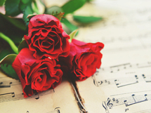 10.那时，我发现世界上所有的母亲都容易被欺骗和满足！那一刻，我忍不住哭了。