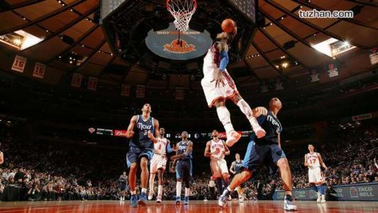 11.实际上，并不是现在的女孩很难追赶，而是现在的男孩太认真了。