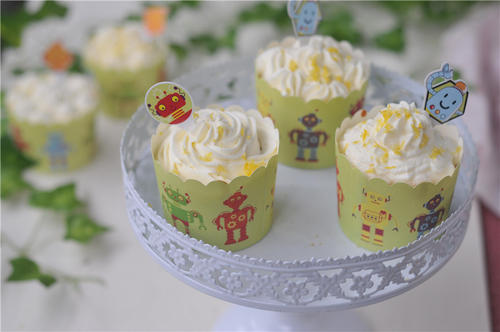 11.先生，谢谢您为我的梦想，我的生活，我的未来，生日快乐所做的一切！祝福我，向你吹起风来，向我吹来，我不在乎孤独，如果你快乐我会感到满足，而想到你就是我的幸福！